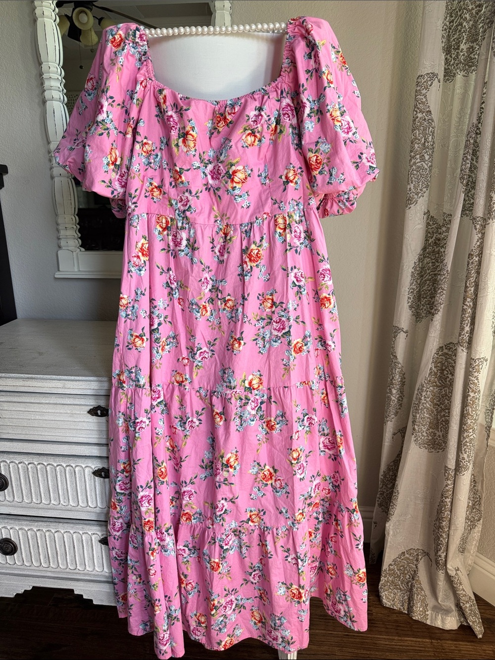 Buddy Love Pink Floral Puff-Sleeve Maxi Dress